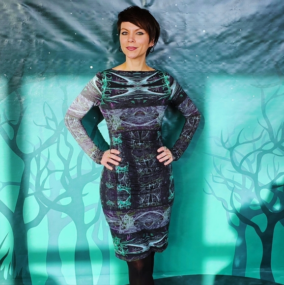 Meet your Posher, Jenny - Picture 5 of 8